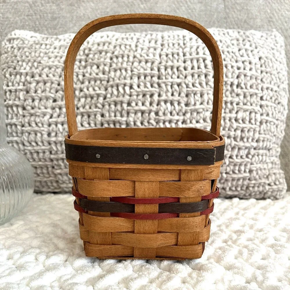 Vintage 1993 Longaberger Inaugural Basket (Small)